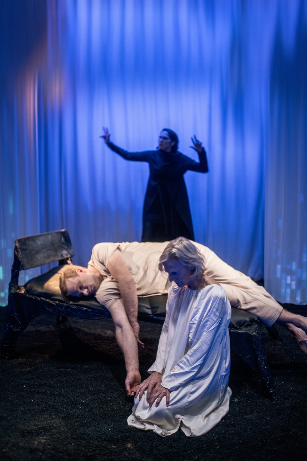 FRANKENSTEIN – theatre